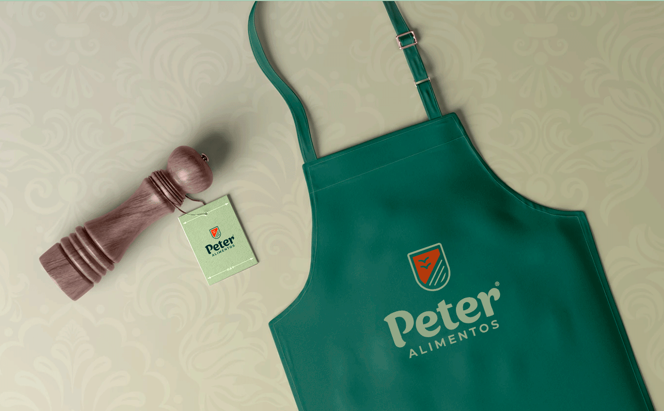 Equipe Peter Alimentos em atendimento